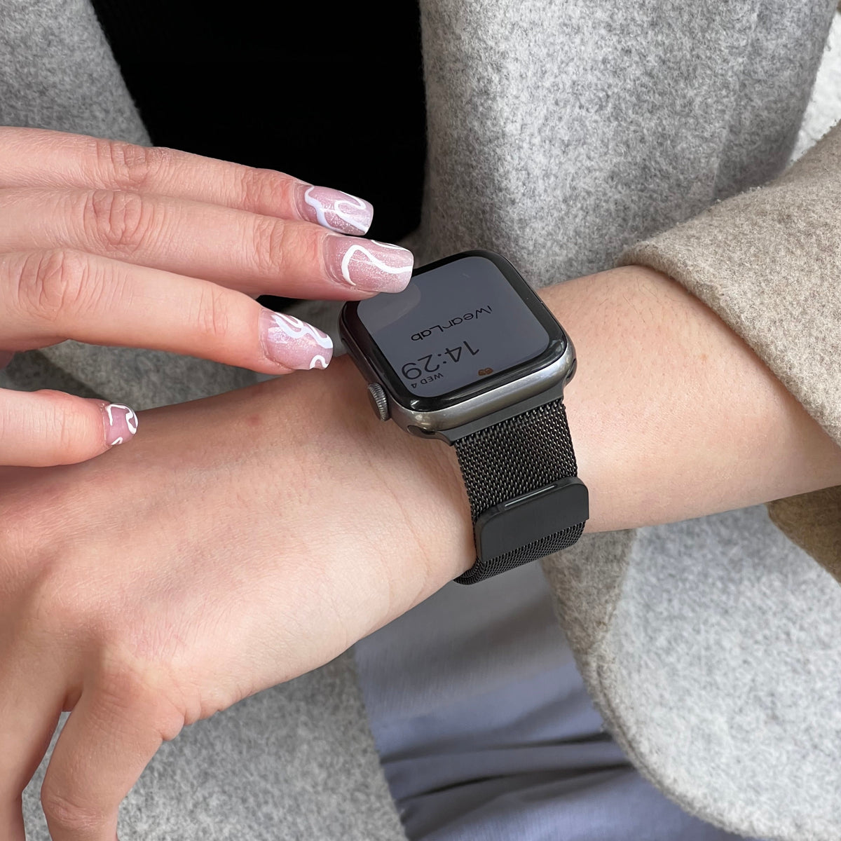 Iwatch milanese band hotsell