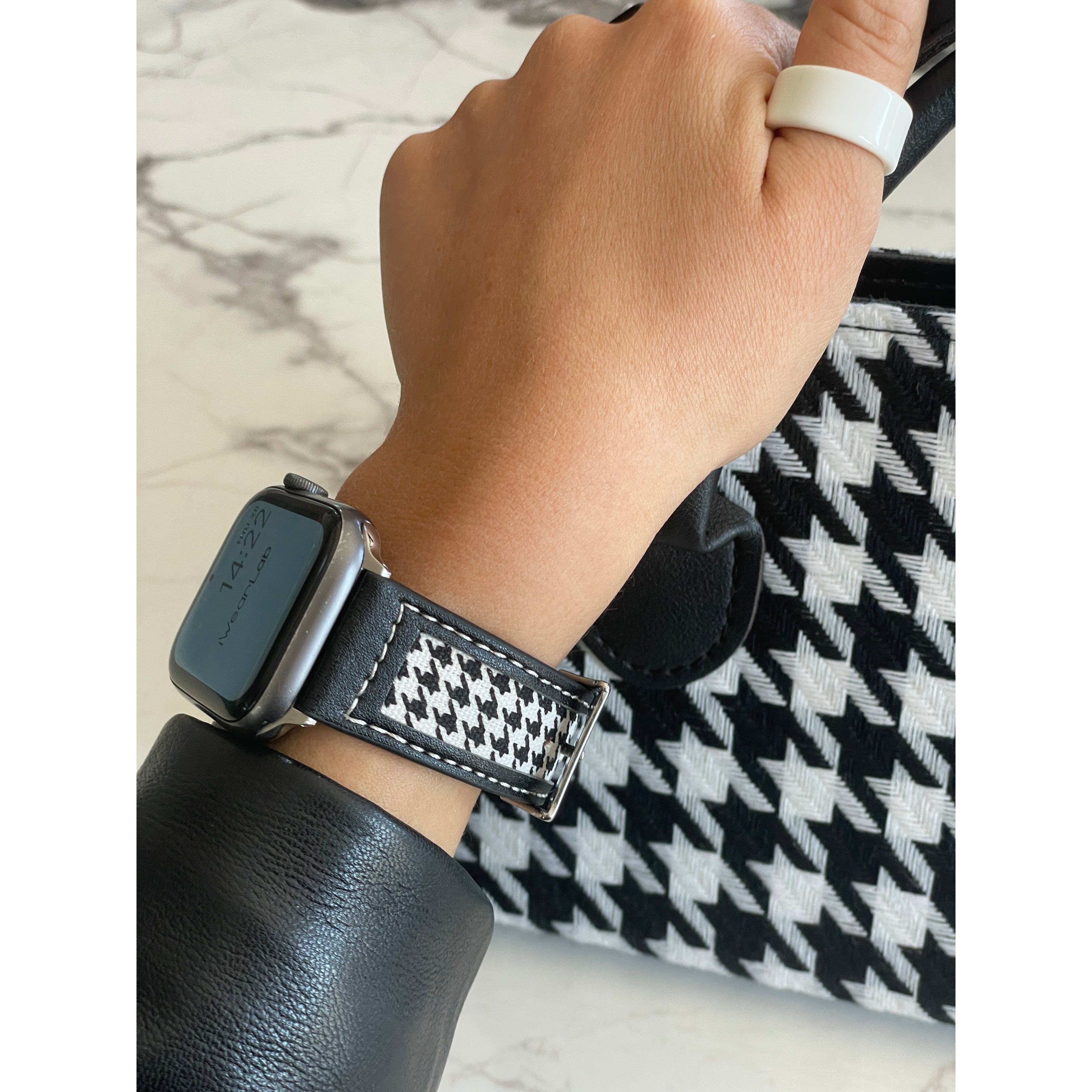 Eve Apple Watch Band