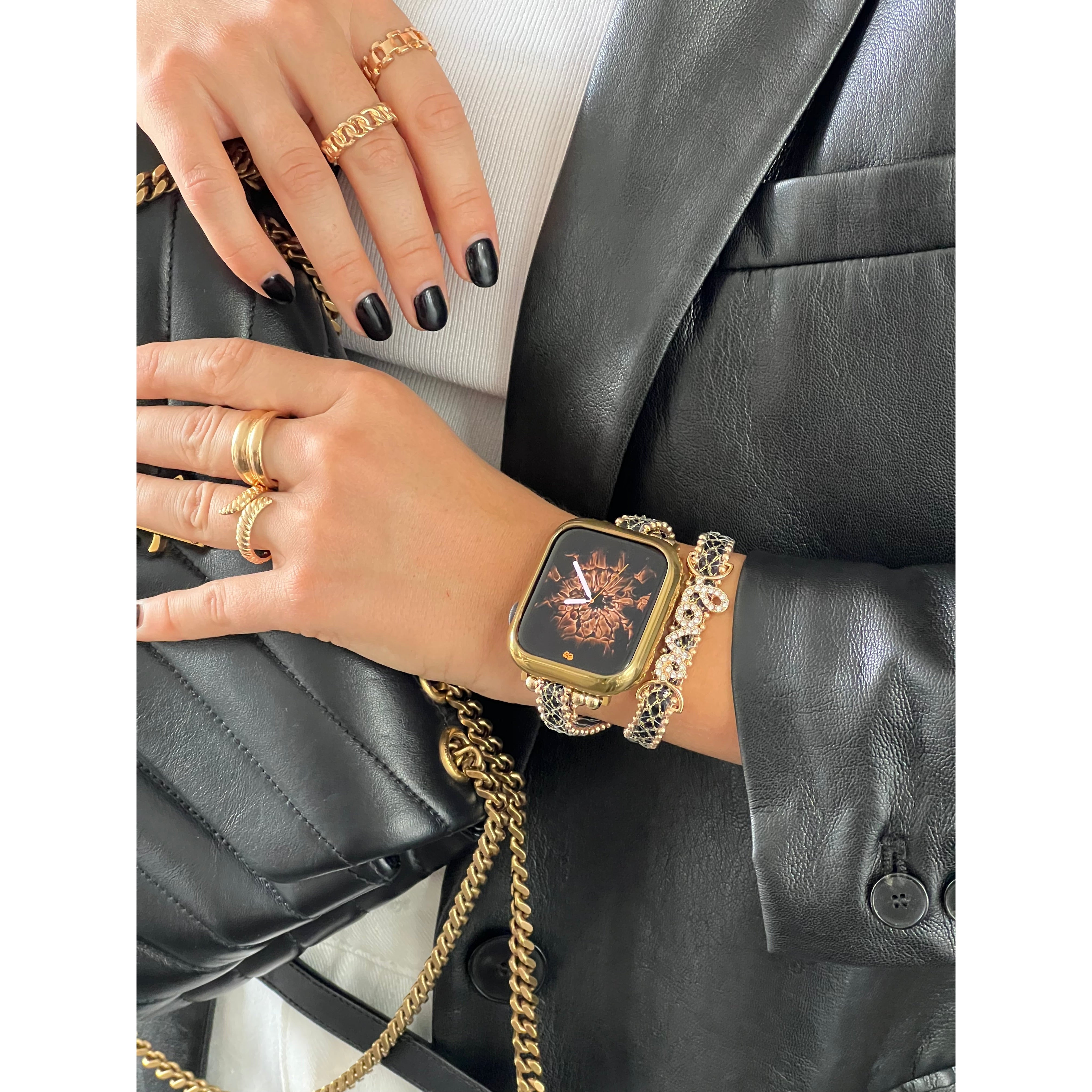 Amor Apple Watch Band