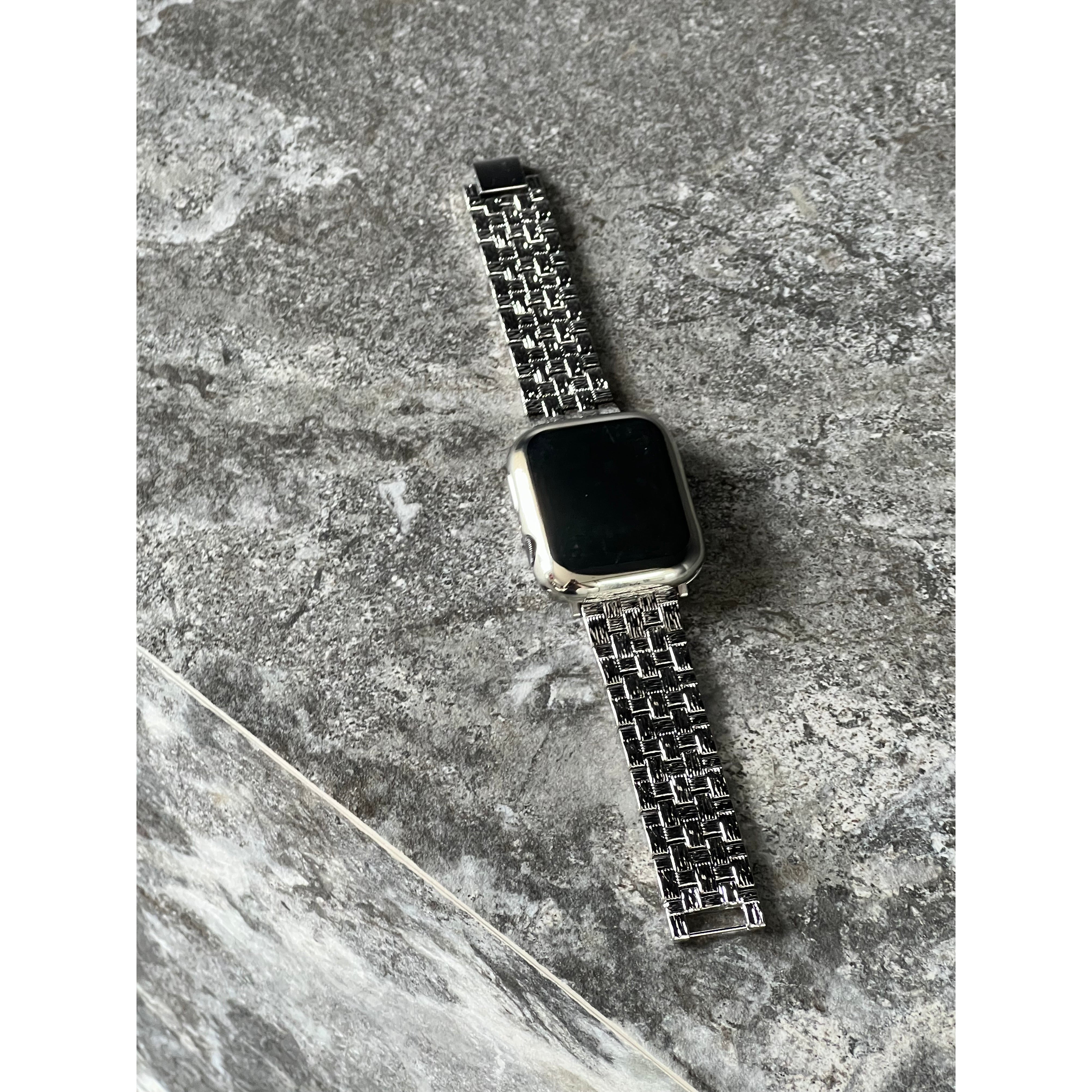 Iris Apple Watch Band