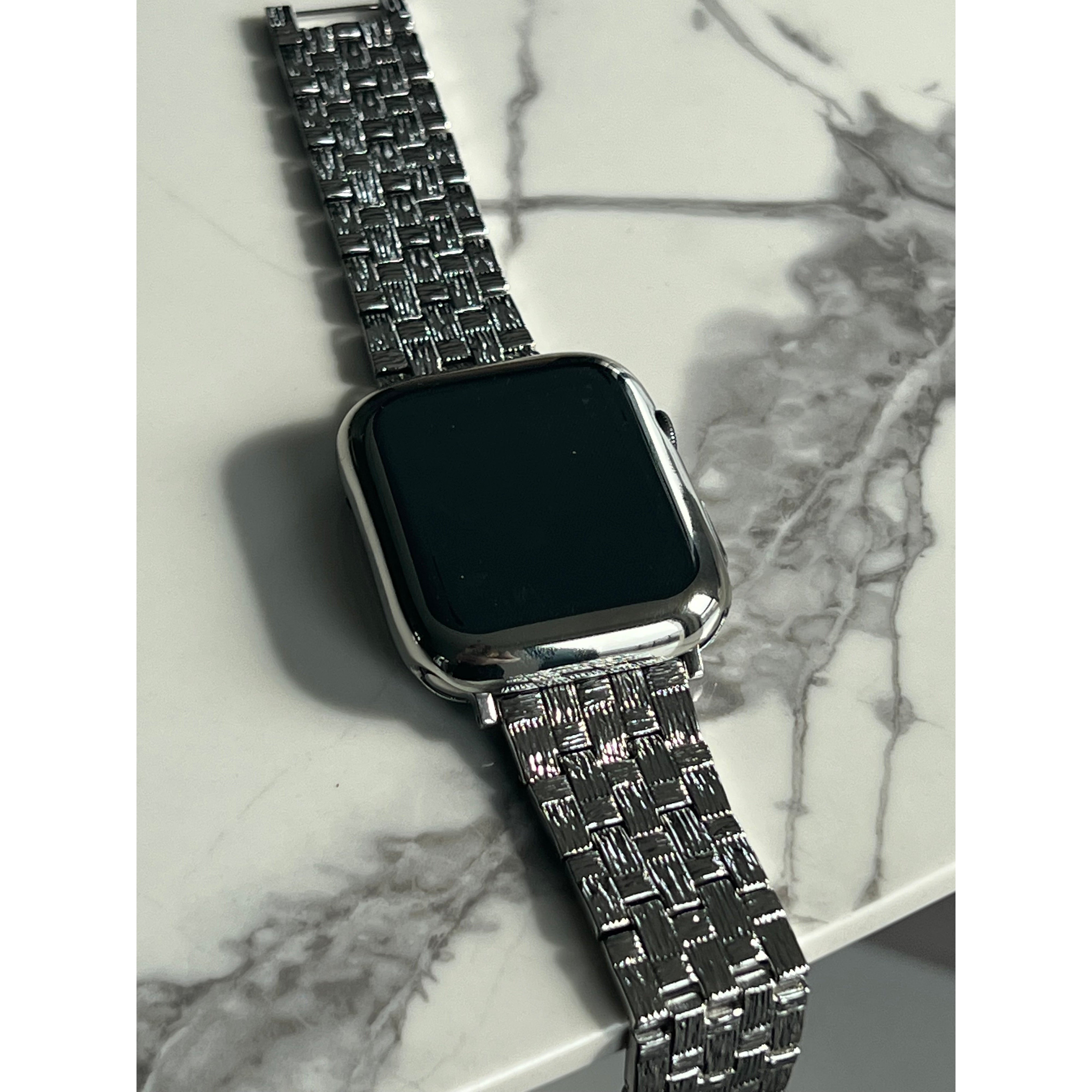 Iris Apple Watch Band