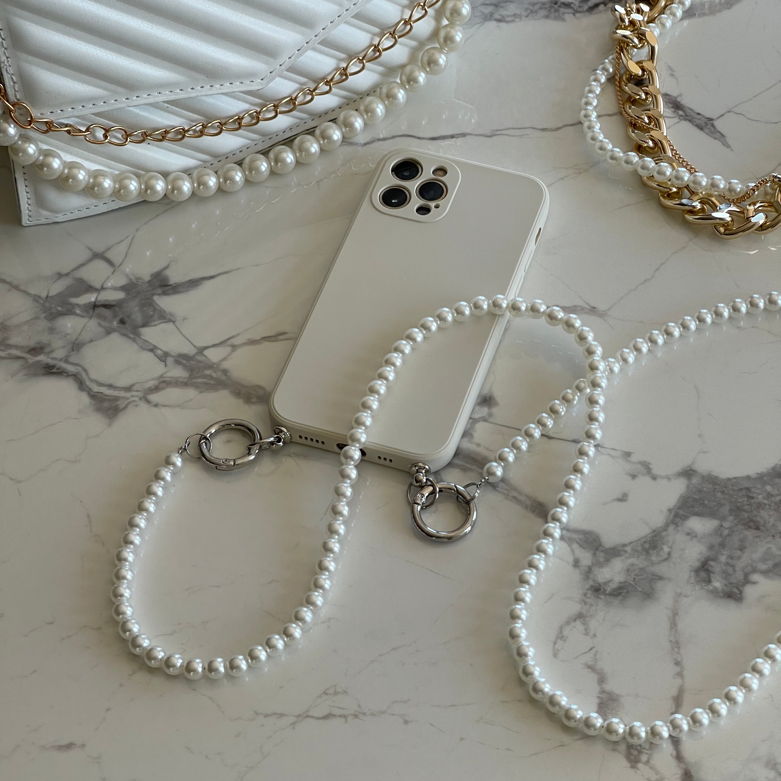 iPhone Case With Pearls Lanyard