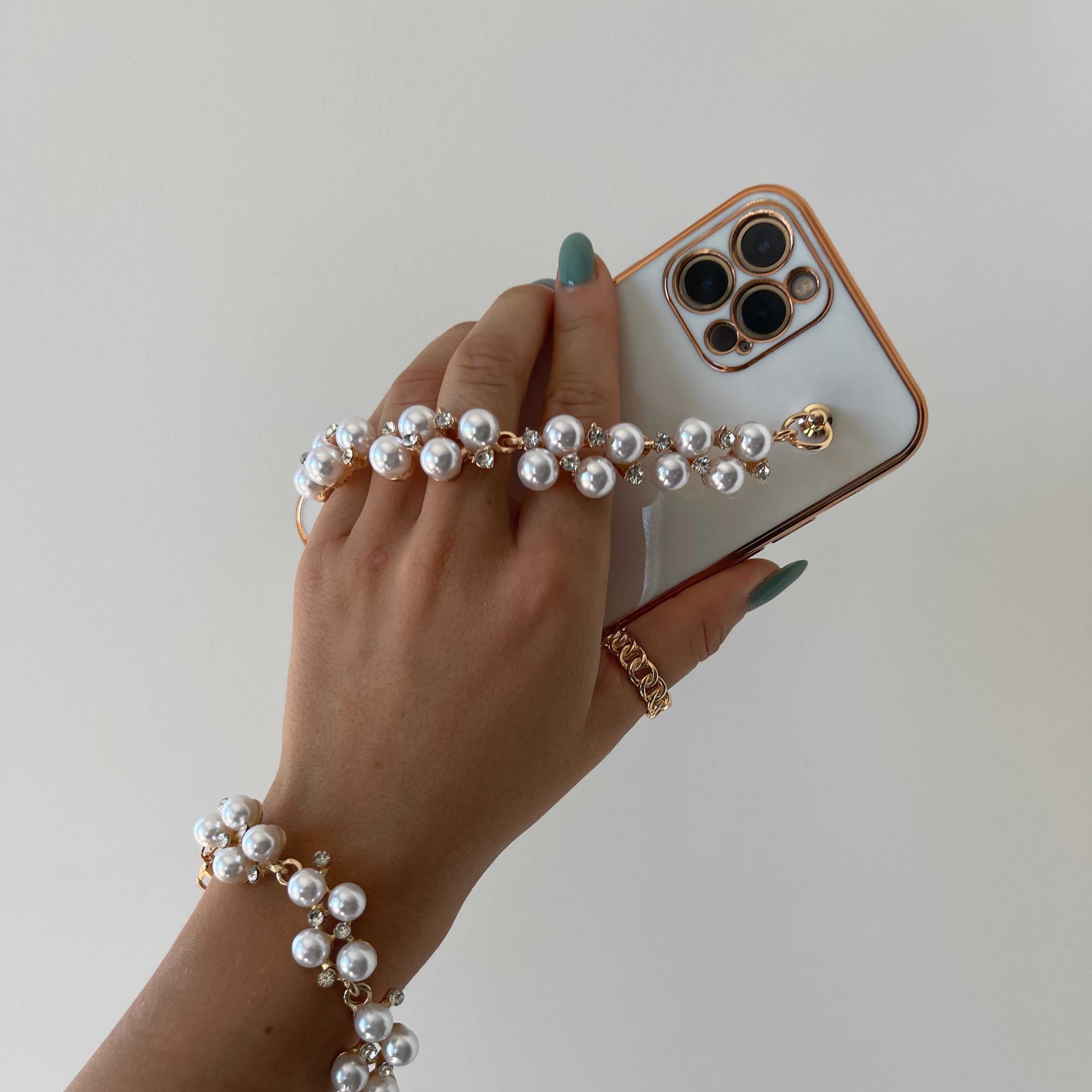 iPhone Case With Pearls Wrist Bracelet