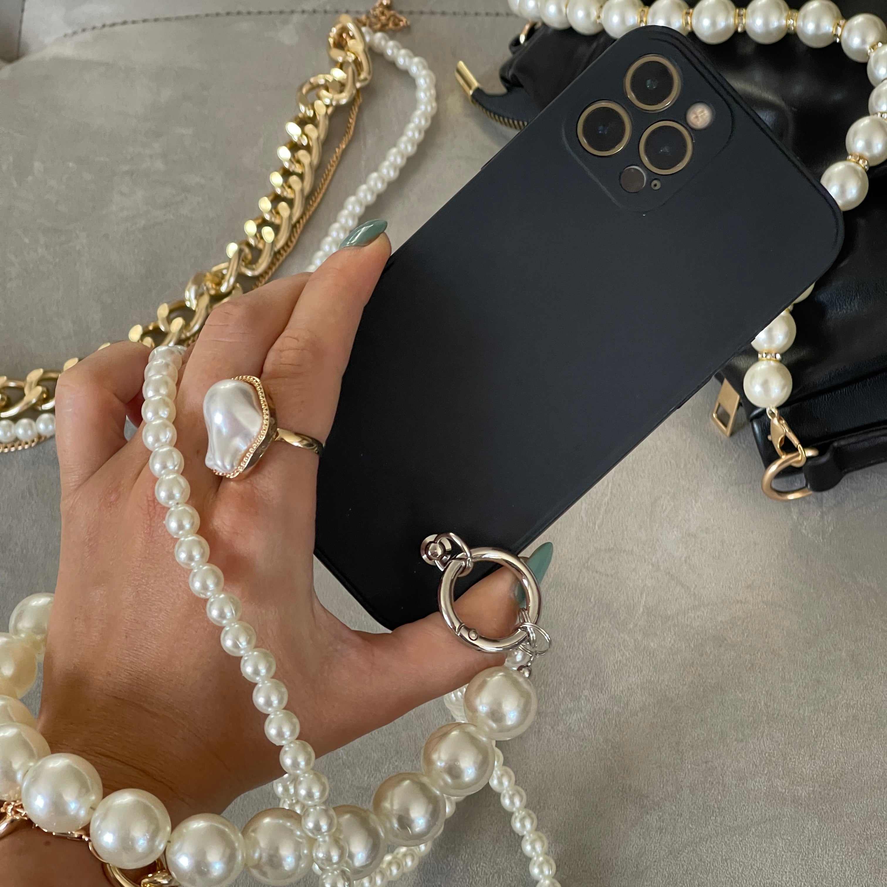 iPhone Case With 2 Pearls Bracelets
