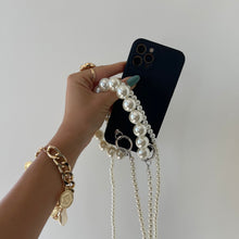  iPhone Case With 2 Pearls Bracelets